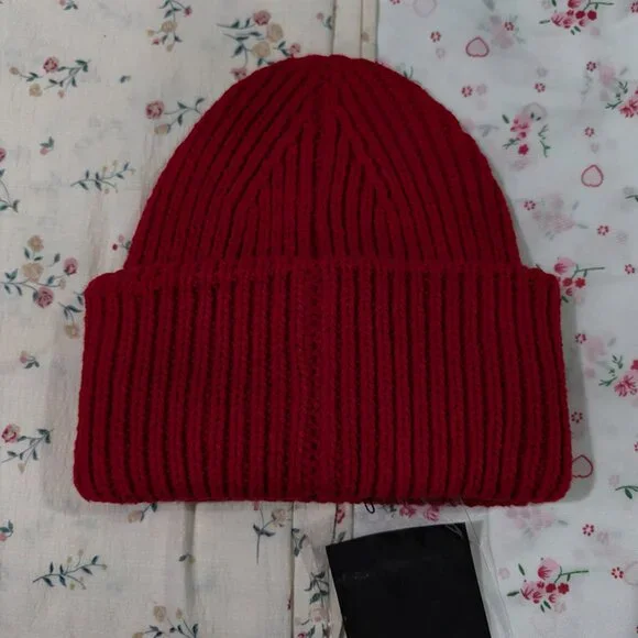 Acne Studios Red Smiley Face Square Logo Knit Hat - Picture 6 of 7